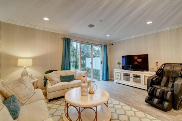 5981 Monterra Club Dr, Lake Worth, Florida 33463, image 1