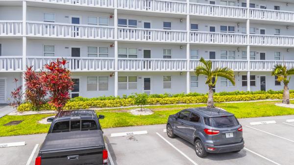 1005 Islewood D, Deerfield Beach, Florida 33442, image 1