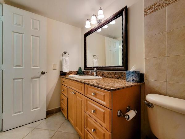 Lake Emerald, 111 Lake Emerald Dr #406, Oakland Park, Florida 33309, image 3