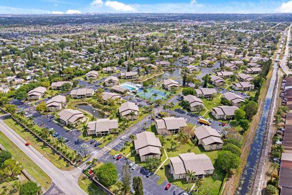 Pine Ridge 3, 336 Pine Ridge Cir #B-1, Greenacres, Florida 33463, image 3