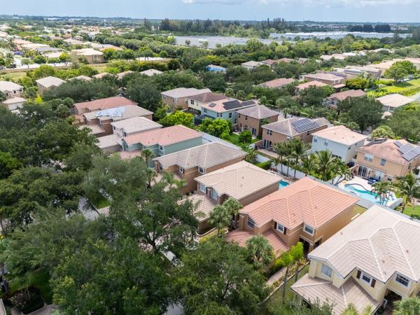 Nautica Lakes, 11436 Blue Violet Ln, Royal Palm Beach, Florida 33411, image 1