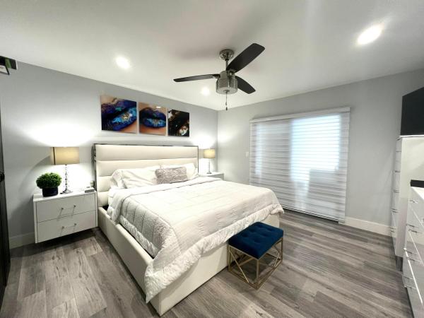 Plantation Golf Estates, 625 W Tropical Way, Plantation, Florida 33317, image 3