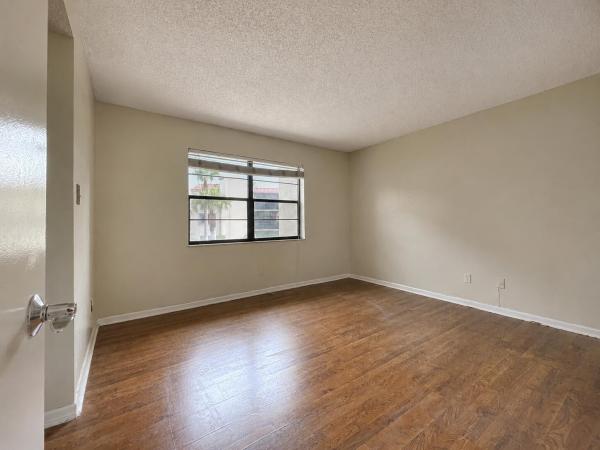 2050 Oleander Blvd #4-206, Fort Pierce, Florida 34950, image 3