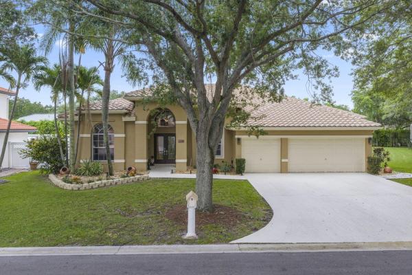 1437 NW 102nd Dr, Coral Springs, Florida 33071, image 2