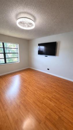 Cypress Park, 134 S Cypress Rd #425, Pompano Beach, Florida 33060, image 2