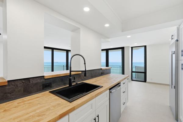 The Seagrape, 5460 N Ocean Dr #6A, Riviera Beach, Florida 33404, image 2