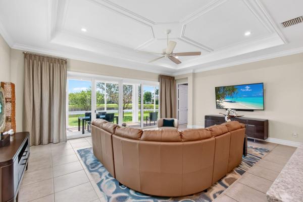 Valencia Bay, 12604 Kettle River Pass, Boynton Beach, Florida 33473, image 2