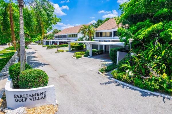 Parliament Golf Villas, 2517 Presidential Way #B, West Palm Beach, Florida 33401, image 1