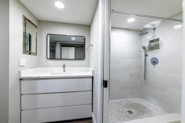 Parliament Golf Villas, 2517 Presidential Way #B, West Palm Beach, Florida 33401, image 2
