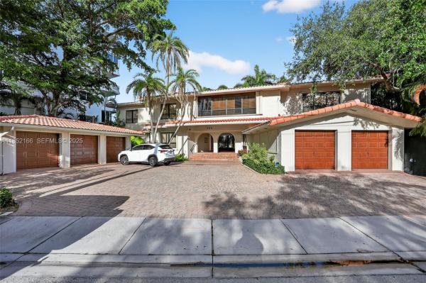 Lake Shore, 325 Sunset Dr #A, Fort Lauderdale, Florida 33304, image 3
