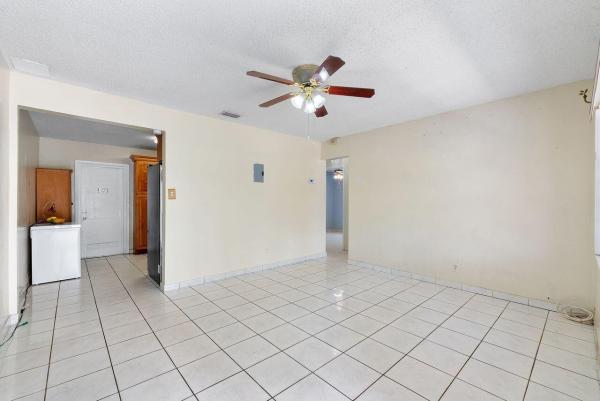 Holland, 1302 SW 22nd Ave, Fort Lauderdale, Florida 33312, image 3