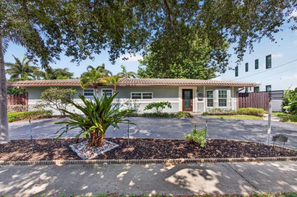 Coral Key Villas, 4931 NE 27th Ave, Lighthouse Point, Florida 33064, image 3