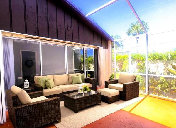 Bottlebrush At Las Verdes, 15640 Bottlebrush Cir, Delray Beach, Florida 33484, image 2