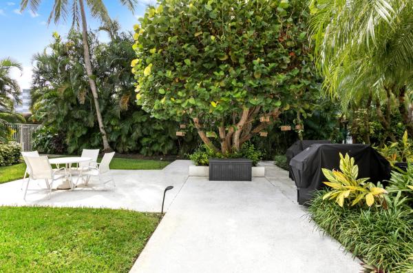 La Palma, 2860 S Ocean Blvd #216, Palm Beach, Florida 33480, image 1
