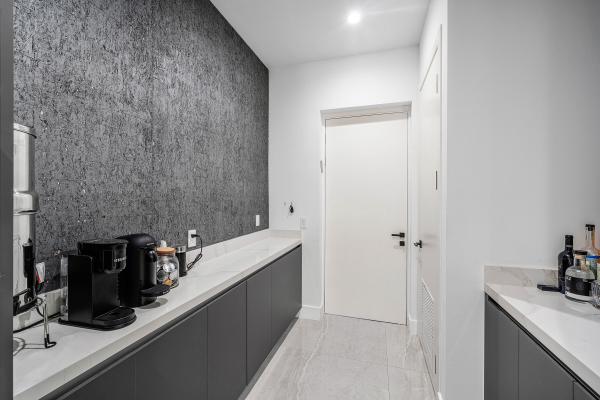 Villa Tria Doma, 1123 NE 12th Ave #A, Fort Lauderdale, Florida 33304, image 1