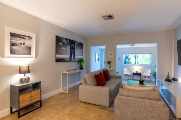 Poinsettia Heights, 1401 NE 17th Way, Fort Lauderdale, Florida 33304, image 3