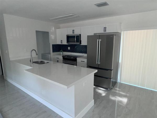 Carver Heights, 10 SW 5th Ct, Deerfield Beach, Florida 33441, image 1