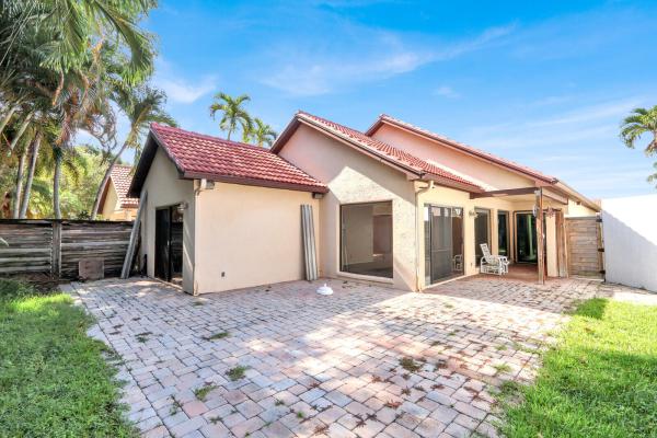 Ironwood, 13 Ironwood Way N, Palm Beach Gardens, Florida 33418, image 3