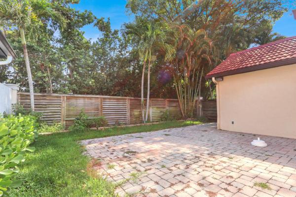 Ironwood, 13 Ironwood Way N, Palm Beach Gardens, Florida 33418, image 2