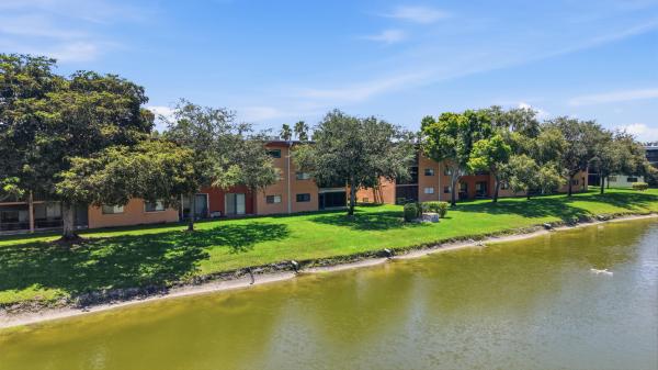 Watersedge At Lakes Of Delray, 15074 Witney Rd #107, Delray Beach, Florida 33484, image 2