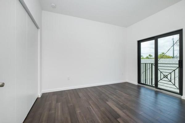 Central Oakland Park, 1036 NE 33rd St, Oakland Park, Florida 33334, image 1