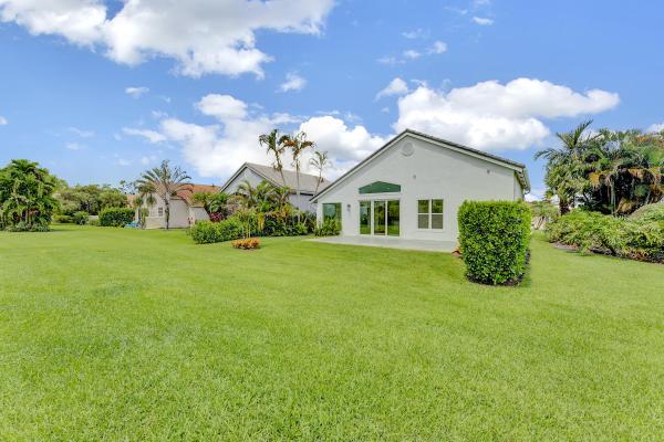 Eastpointe Country Club, 13878 Palm Grove Pl, Palm Beach Gardens, Florida 33418, image 2