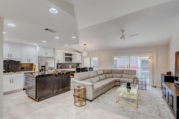 Lexington Green, 13 Lexington Ln E #F, Palm Beach Gardens, Florida 33418, image 3