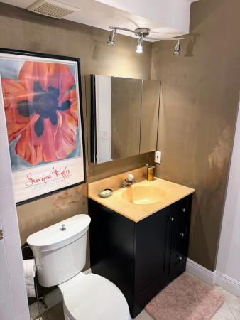Coral Ridge East, 4501 NE 21st Ave #401, Fort Lauderdale, Florida 33308, image 1