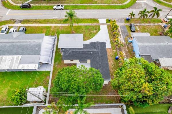 Boulevard Heights, 6572 Pierce St, Hollywood, Florida 33024, image 2