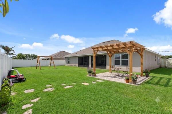 5846 NW Dooley Cir, Port St. Lucie, Florida 34986, image 2