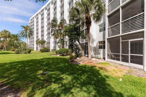 Sea Haven, 2731 NE 14th St Cswy #121, Pompano Beach, Florida 33062, image 1