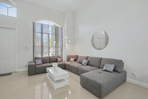 6579 Constance St, Lake Worth, Florida 33467, image 1