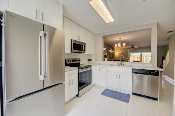 Crown Colony, 2900 Dorchester Ln, Cooper City, Florida 33026, image 1