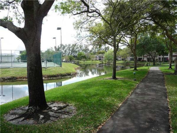 Lakes Of Newport, 7500 NW 1st Ct #102-3, Plantation, Florida 33317, image 2