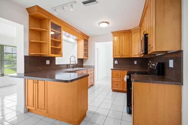 Paradise Gardens 3, 1550 NW 70th Ter, Margate, Florida 33063, image 1