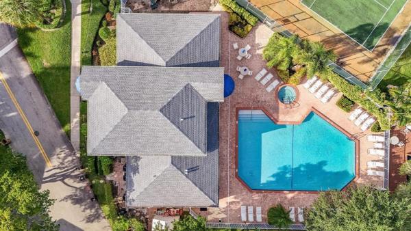 Discovery Pointe, 2118 Discovery Cir, Deerfield Beach, Florida 33442, image 1