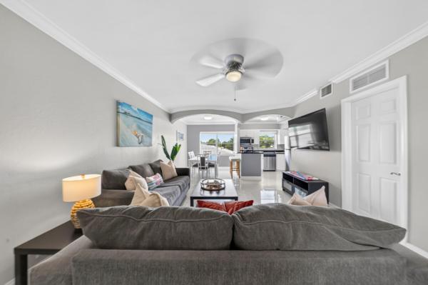 Sevilla Courts, 744 NE 14th Ave #21, Fort Lauderdale, Florida 33304, image 2