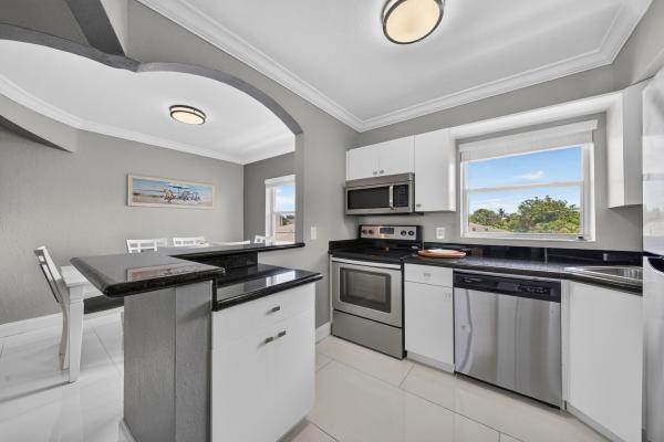 Sevilla Courts, 744 NE 14th Ave, Fort Lauderdale, Florida 33304, image 1