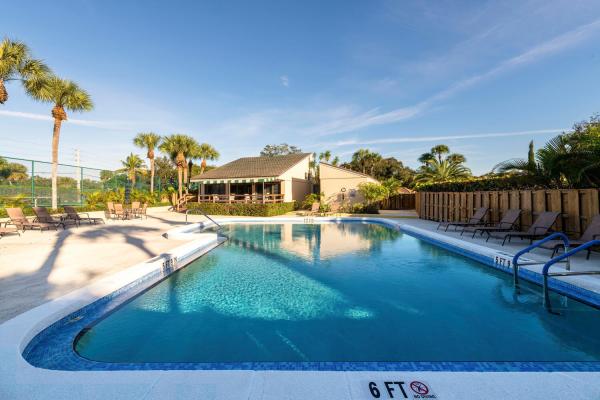 11335 Twelve Oaks Way, North Palm Beach, Florida 33408, image 1