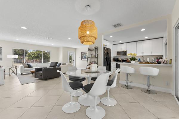 401 NE 10th Ter, Boca Raton, Florida 33432, image 2