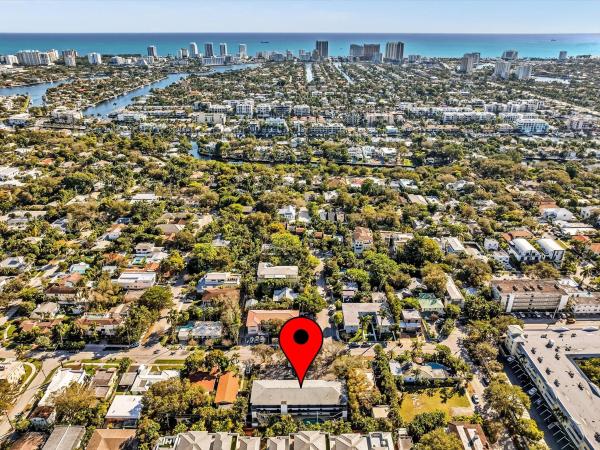 Victoria Palms, 215 NE 16th Ave #203, Fort Lauderdale, Florida 33301, image 1