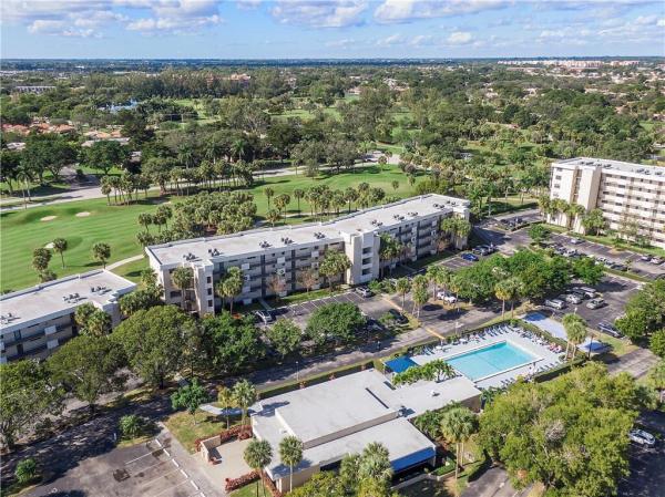The Palms Of Deer Creek, 2460 Deer Creek Country Club Blvd #206-a, Deerfield Beach, Florida 33442, image 1