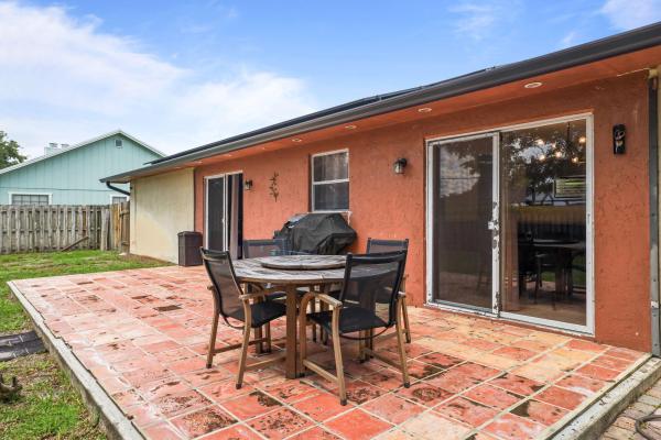 2485 SE Alden St, Port St. Lucie, Florida 34984, image 1