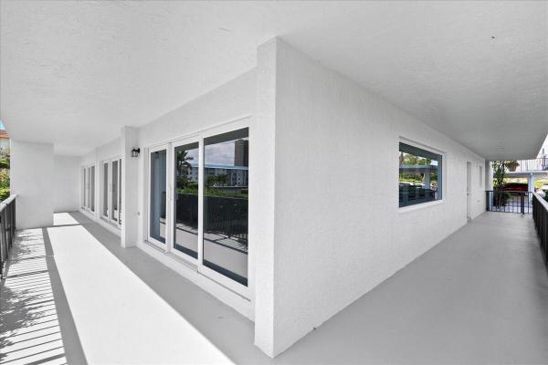 Lake Harbor Cove, 3040 Lake Shore Dr #101, Riviera Beach, Florida 33404, image 1
