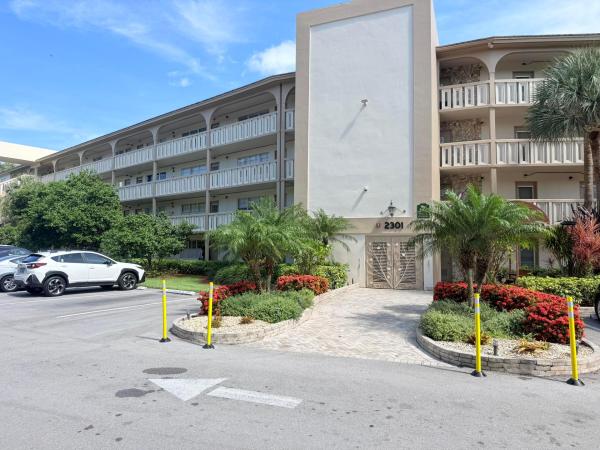 Lucaya Village, 2301 Lucaya Ln #D3, Coconut Creek, Florida 33066, image 1