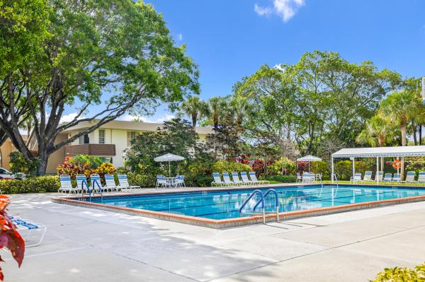 Palm-Aire Country Club 6, 3621 Oaks Clubhouse Dr. Dr #104, Pompano Beach, Florida 33069, image 1