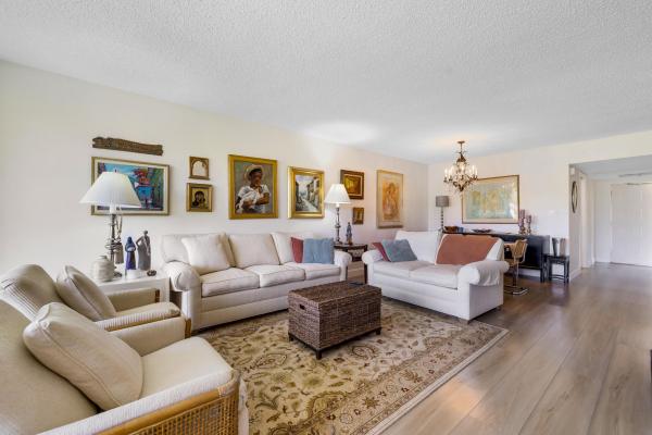 Palm-Aire Country Club 6, 3621 Oaks Clubhouse Dr #104, Pompano Beach, Florida 33069, image 2