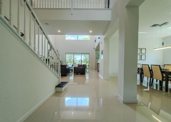 Bella Terra, 163 Bella Vista Way, Royal Palm Beach, Florida 33411, image 2
