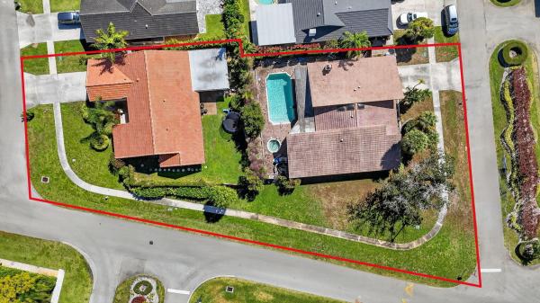 Thornhill Green, 22207 Alyssum Way, Boca Raton, Florida 33433, image 3