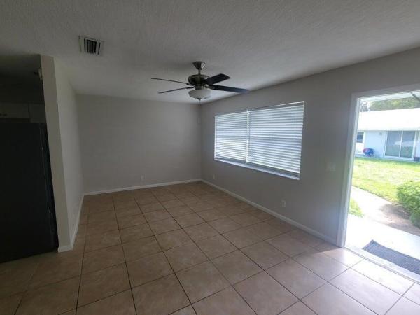 High Point, 240 SE 24th Ave, Boynton Beach, Florida 33435, image 2